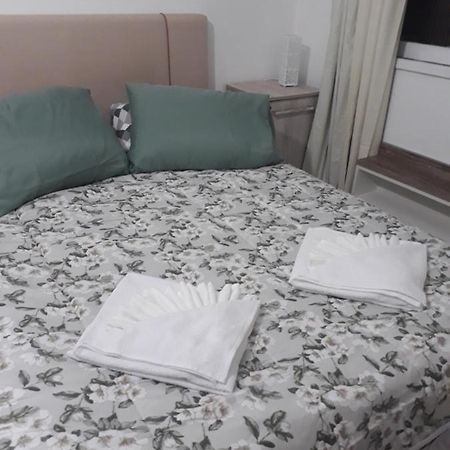 Apartamentos Por Diaria Av Domingos De Almeida Pelotas Kültér fotó