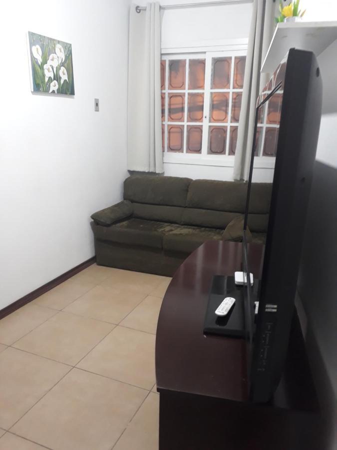 Apartamentos Por Diaria Av Domingos De Almeida Pelotas Kültér fotó