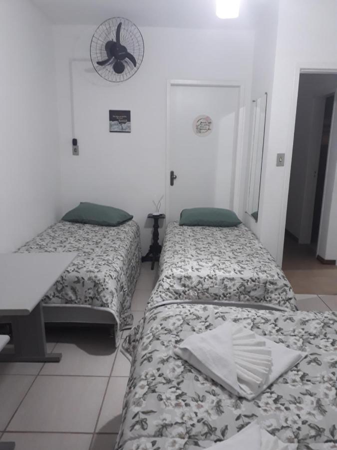 Apartamentos Por Diaria Av Domingos De Almeida Pelotas Kültér fotó